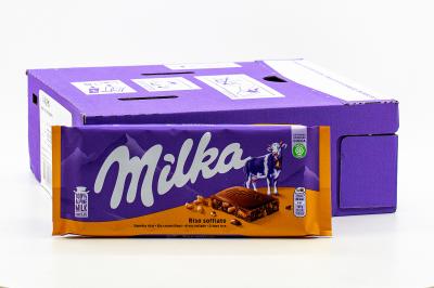 Молочный шоколад Milka Воздушный Рис 100 г